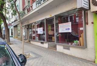 Commercial premise for sale in Pacífico, Retiro, Madrid. 